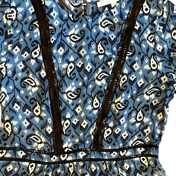 Veronica Beard Anouk Mutton Sleeve Blouse Patterned 4 100% Silk Ikat Blue boho - Picture 2 of 2